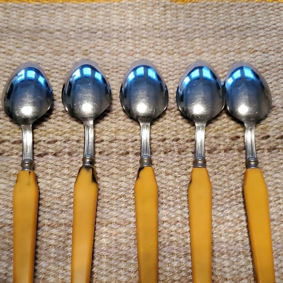 MCM Glo Hill bakelite handle grapefruit spoons - Picture 8 of 9
